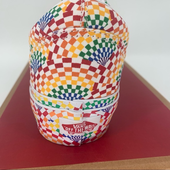 NIB Vans Old Skool Pride Platform Shoes Rainbow - Picture 4 of 6